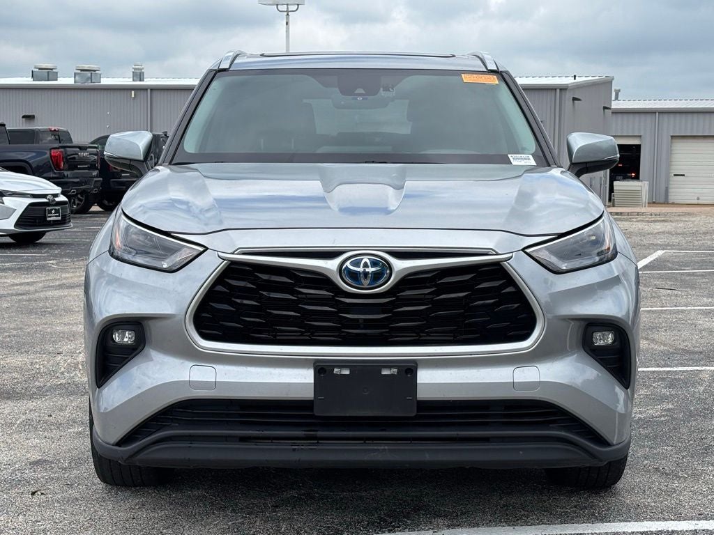 2023 Toyota Highlander Hybrid XLE