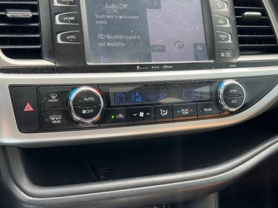 2019 Toyota Highlander SE