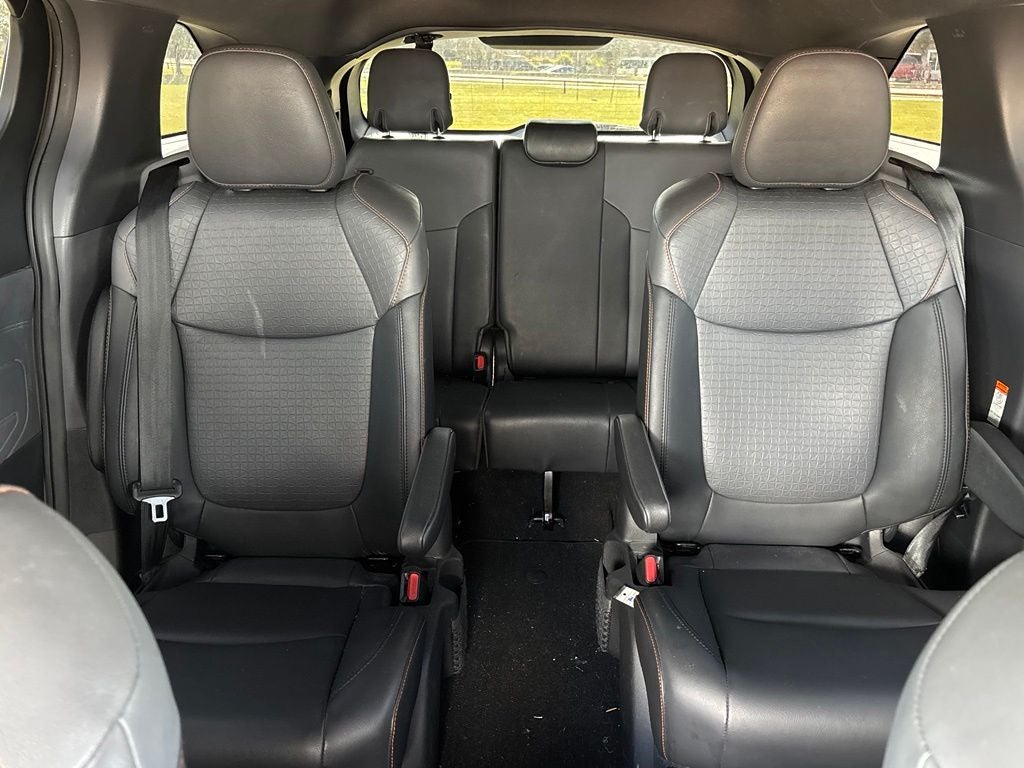 2021 Toyota Sienna XSE 7 Passenger