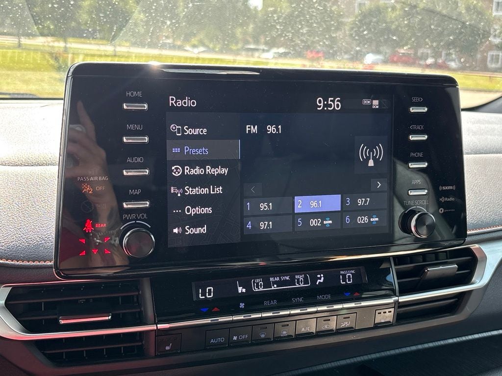 2021 Toyota Sienna XSE 7 Passenger