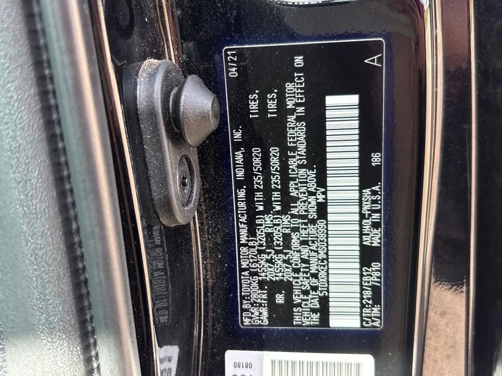 2021 Toyota Sienna XSE 7 Passenger