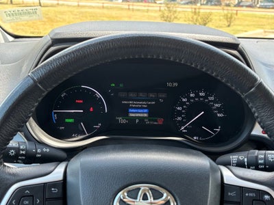 2025 Toyota Sienna XLE 8 Passenger
