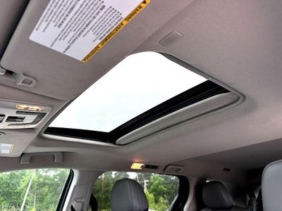 2024 Toyota Sienna XLE 8 Passenger