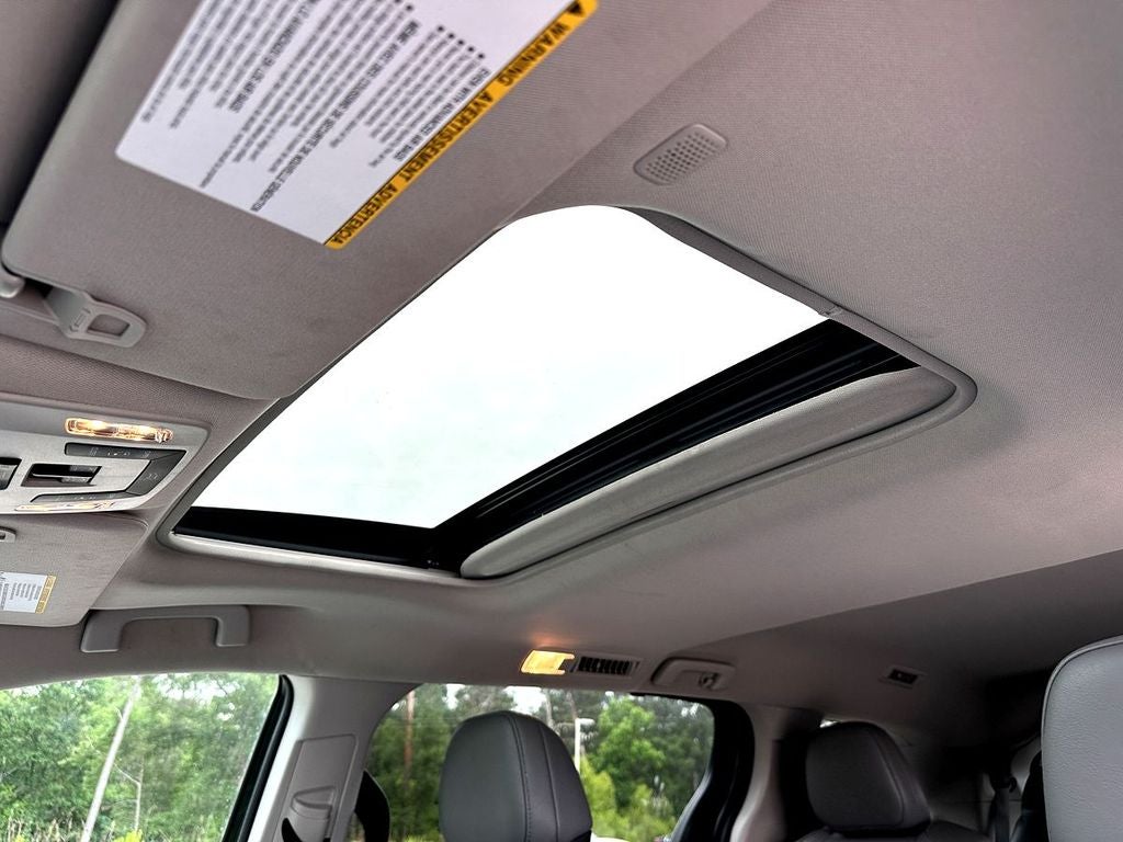 2024 Toyota Sienna XLE 8 Passenger
