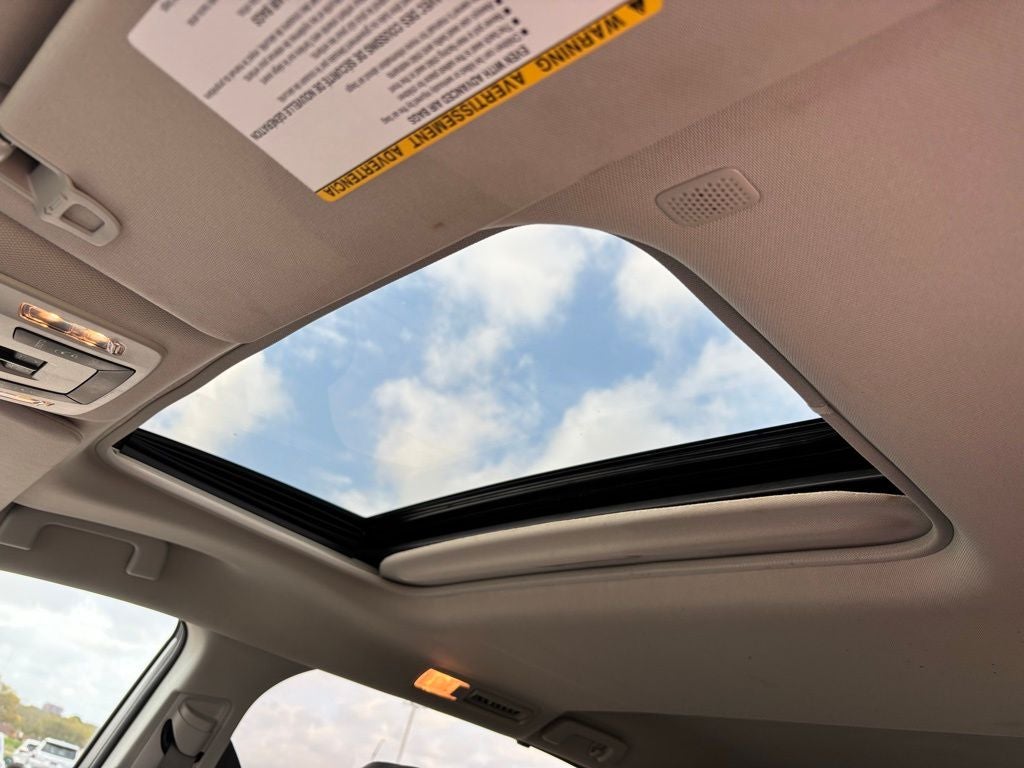 2024 Toyota Sienna XLE 8 Passenger