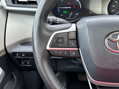 2024 Toyota Sienna XLE 8 Passenger