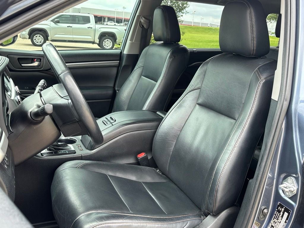 2019 Toyota Highlander Limited Platinum