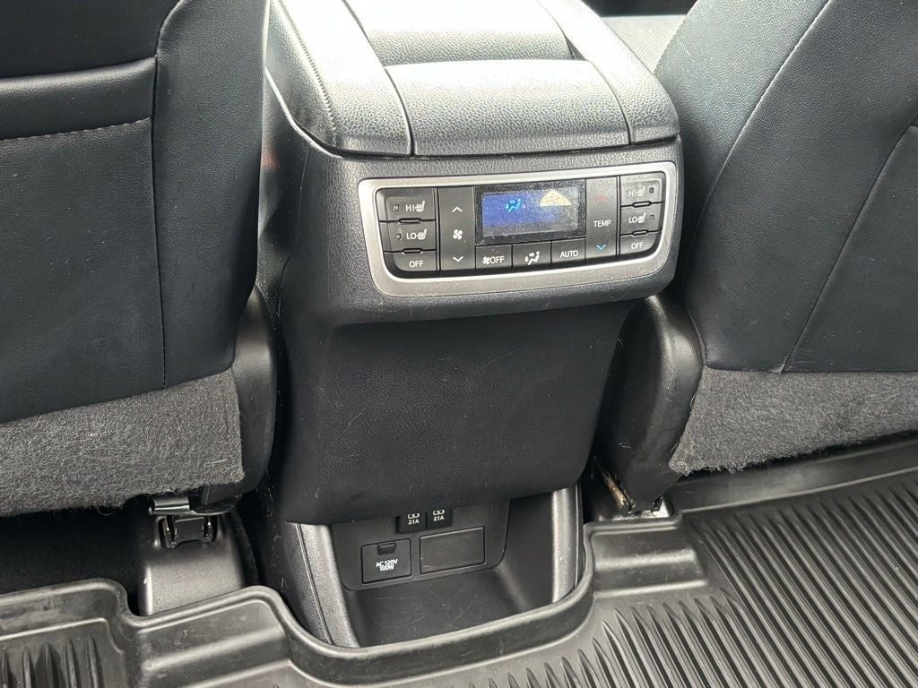 2019 Toyota Highlander Limited Platinum