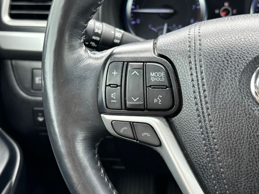 2019 Toyota Highlander Limited Platinum