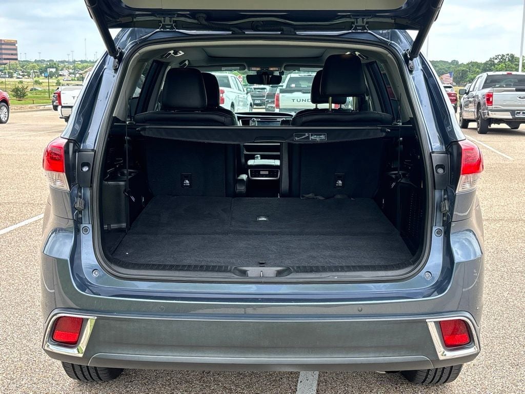 2019 Toyota Highlander Limited Platinum