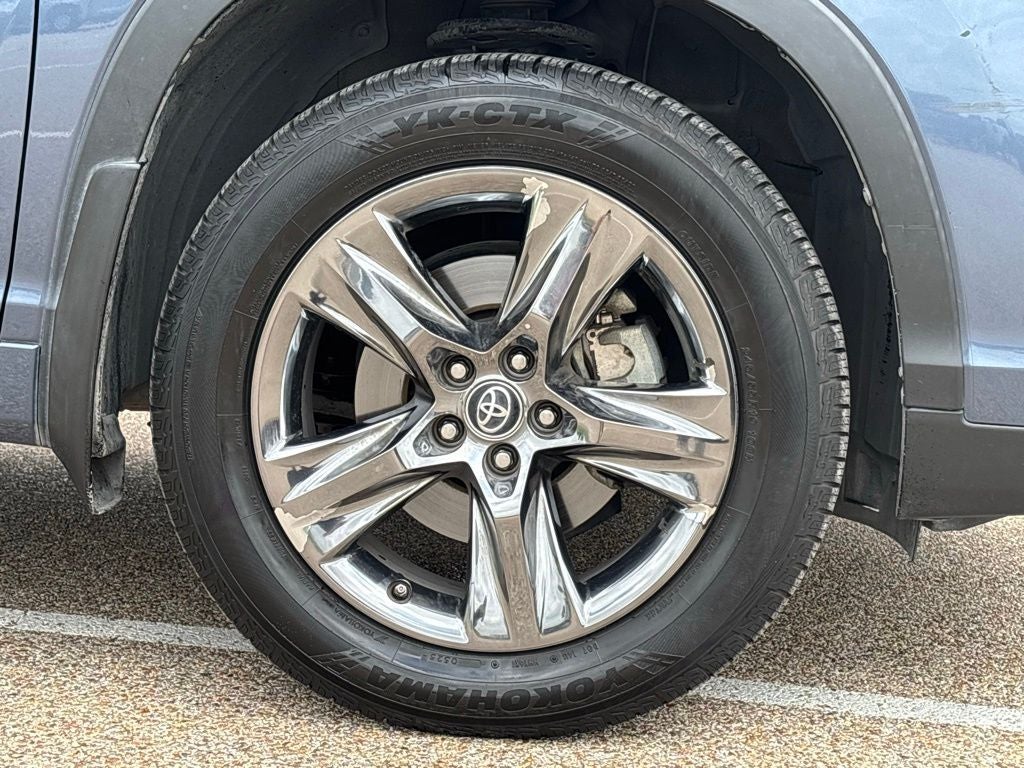 2019 Toyota Highlander Limited Platinum