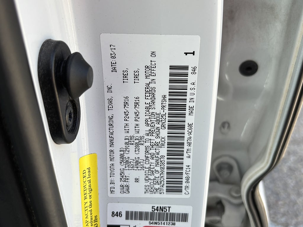 2017 Toyota Tacoma SR5 V6