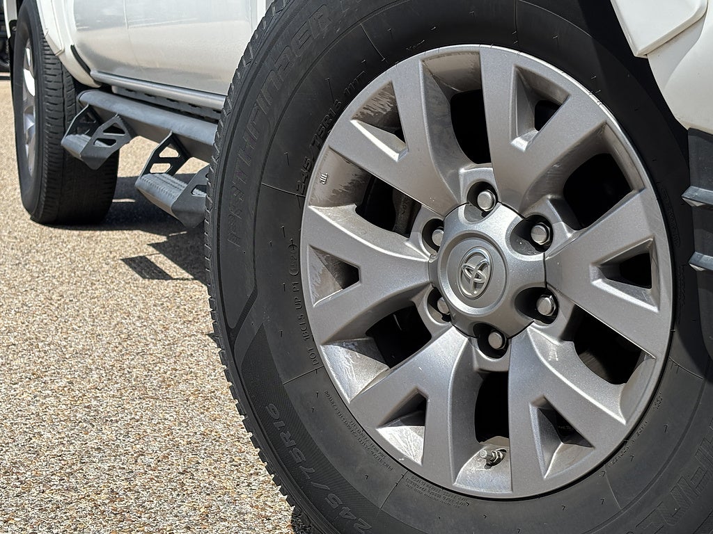 2017 Toyota Tacoma SR5 V6