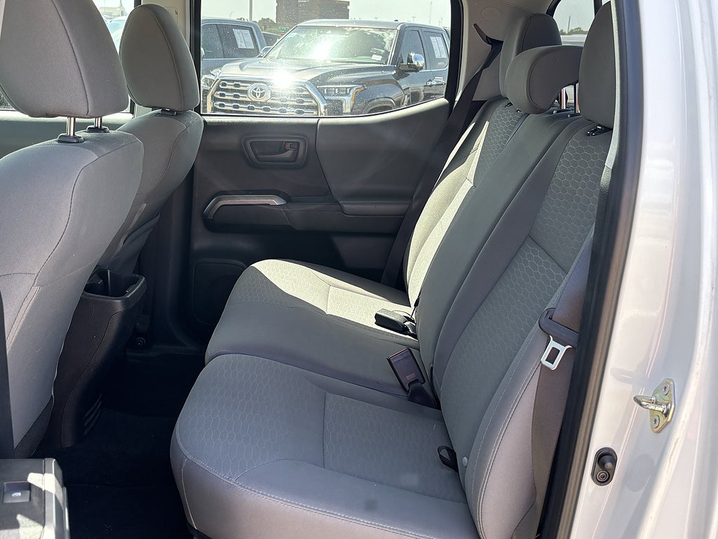 2017 Toyota Tacoma SR5 V6
