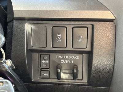 2016 Toyota Tundra 4WD Truck SR5