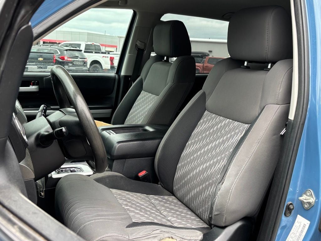 2020 Toyota Tundra SR5