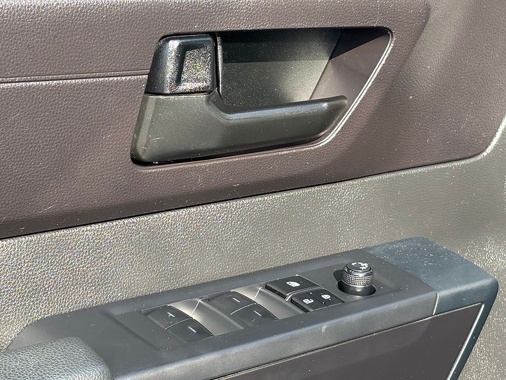 2024 Toyota Tundra 4WD SR
