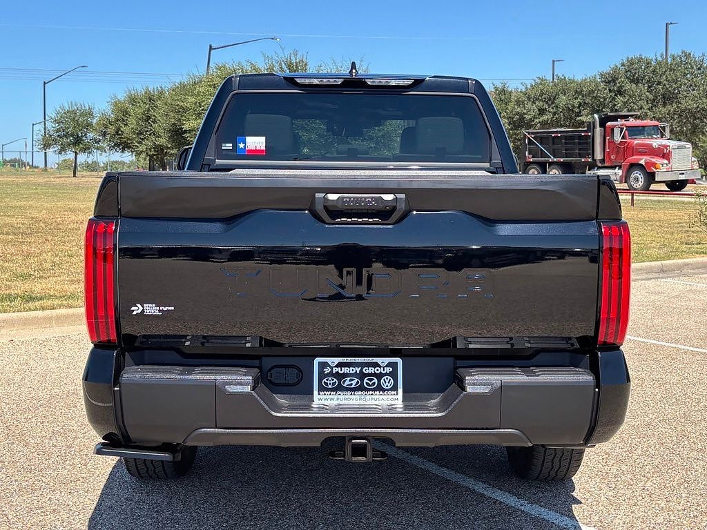 2025 Toyota Tundra 2WD SR5