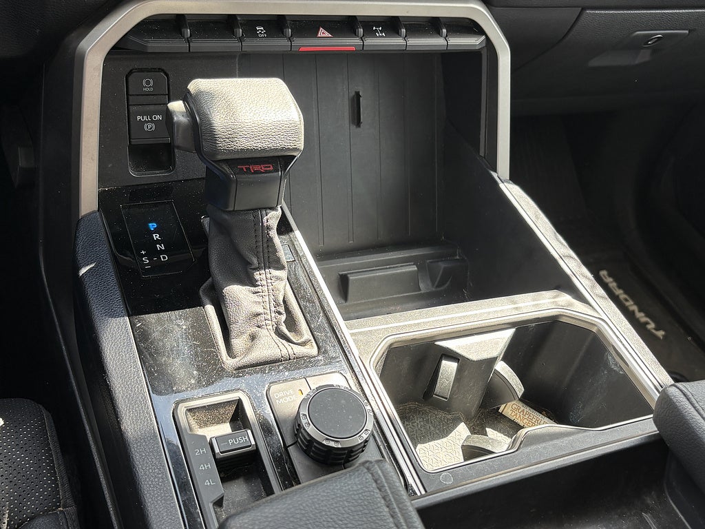 2022 Toyota Tundra 4WD SR5