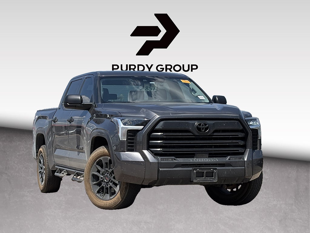 2022 Toyota Tundra 4WD SR5