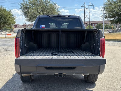 2022 Toyota Tundra 4WD SR5
