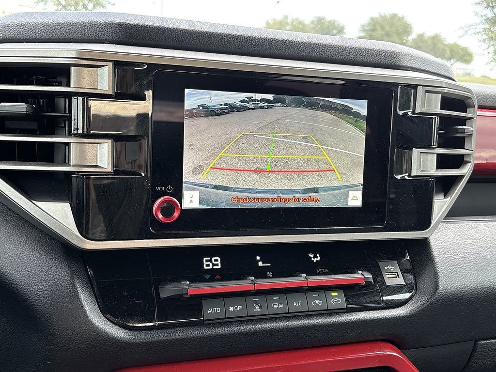2025 Toyota Tundra 4WD SR5
