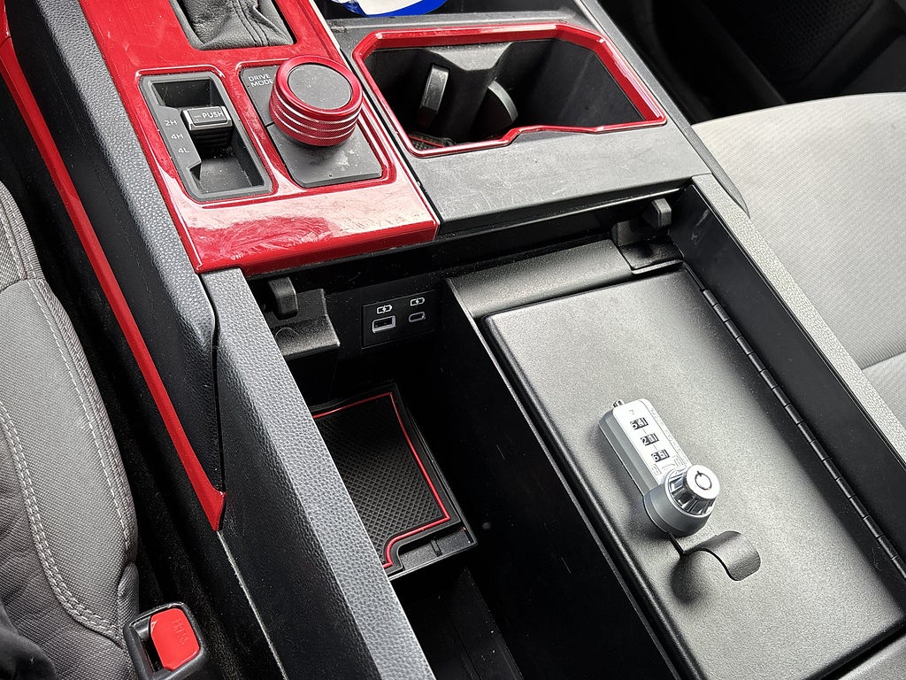2025 Toyota Tundra 4WD SR5