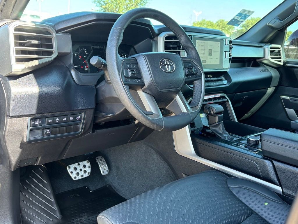2025 Toyota Tundra SR5
