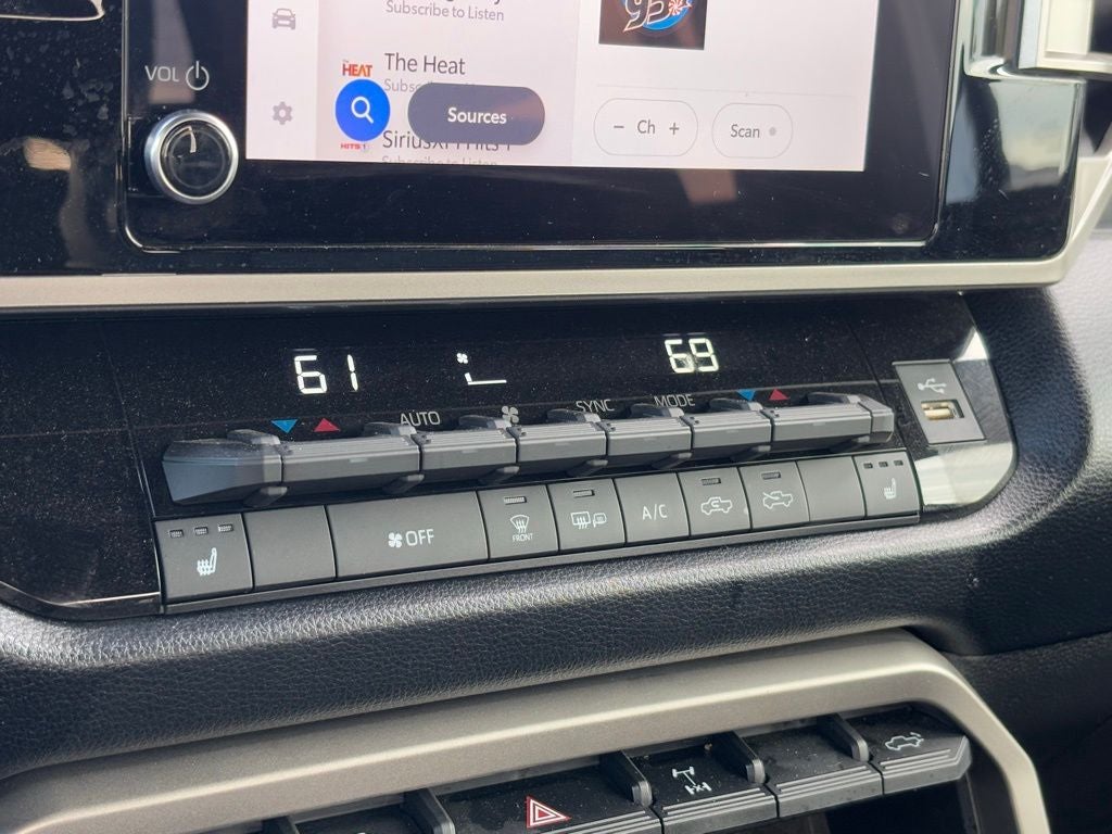 2025 Toyota Tundra SR5