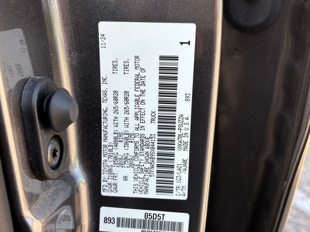 2025 Toyota Tundra Platinum