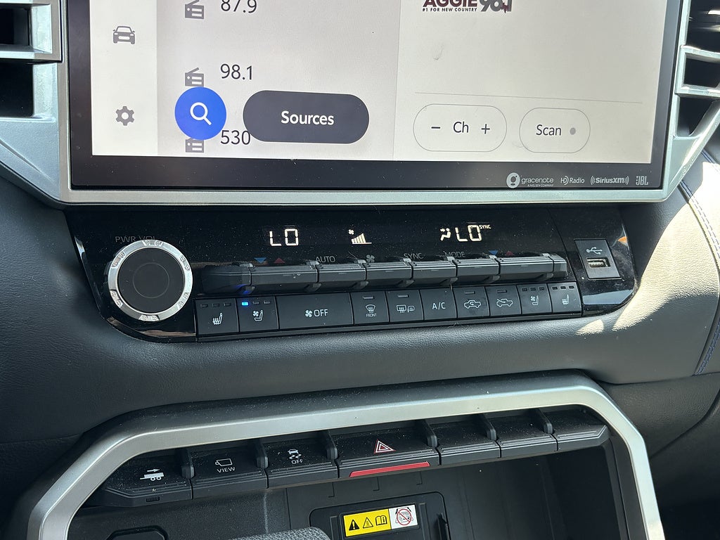 2023 Toyota Tundra 4WD Platinum