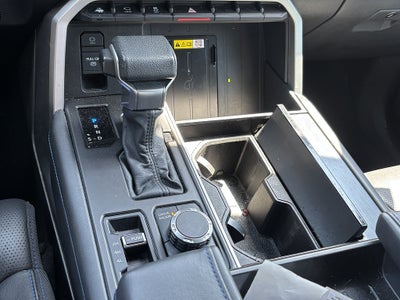 2023 Toyota Tundra 4WD Platinum