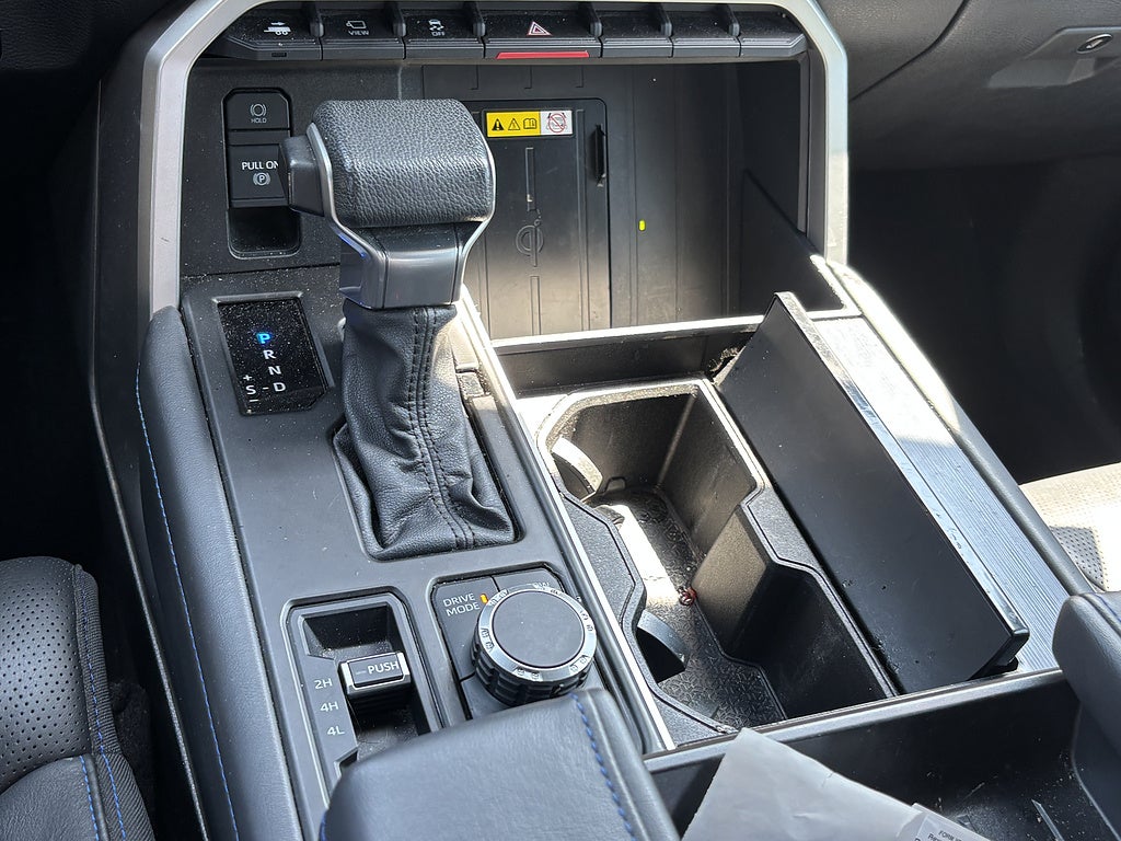 2023 Toyota Tundra 4WD Platinum