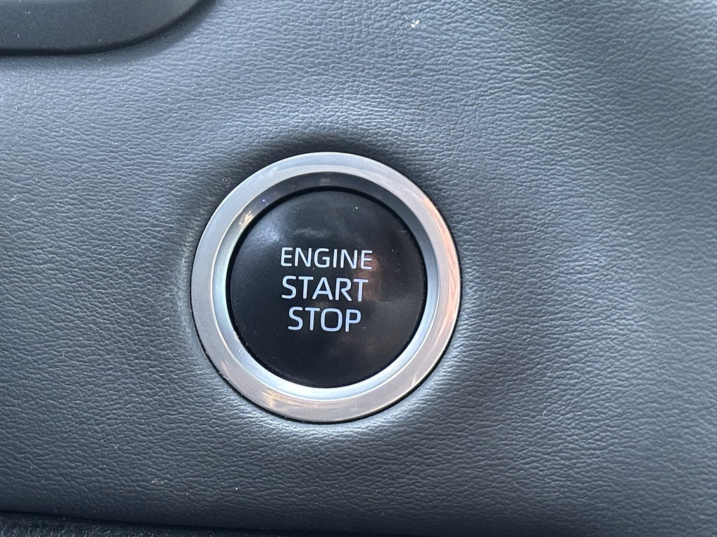 2023 Toyota Tundra 4WD Platinum