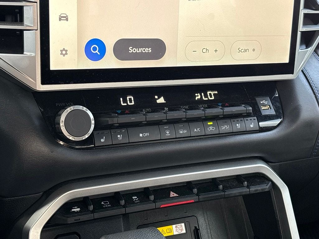 2023 Toyota Tundra Hybrid Platinum