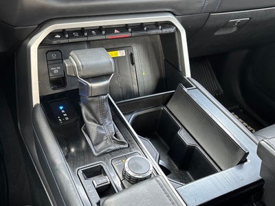 2023 Toyota Tundra Hybrid Platinum