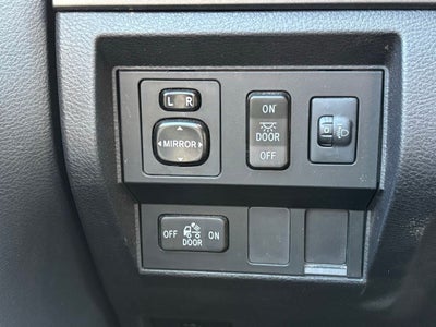 2015 Toyota Tundra SR