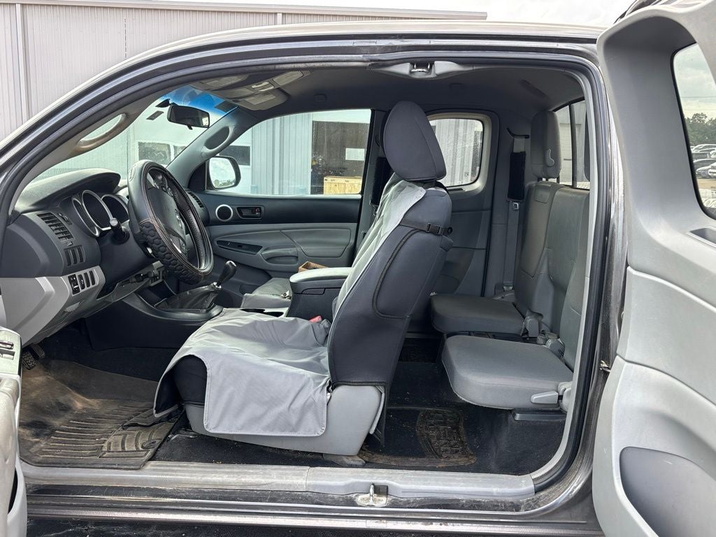 2015 Toyota Tacoma Base