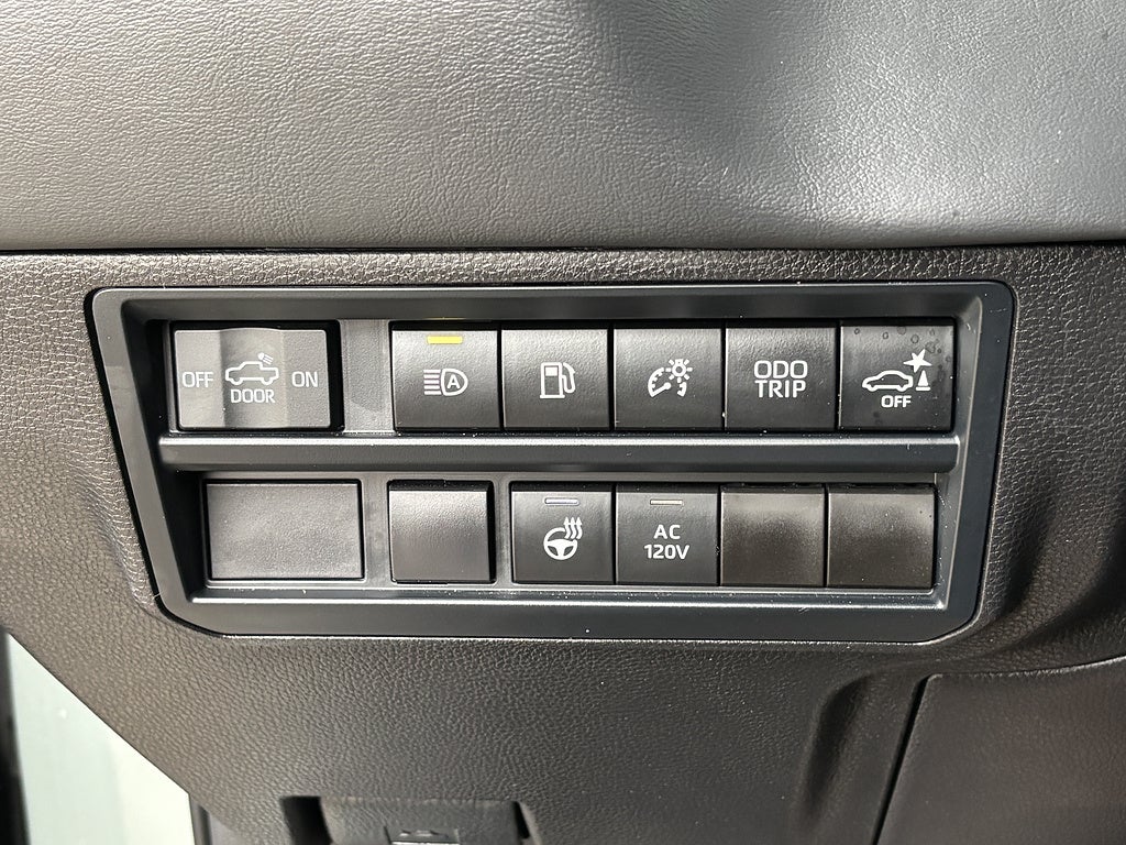 2026 Toyota Tundra 4WD Platinum HV