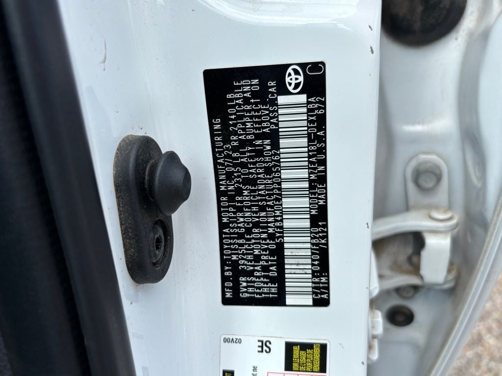 2023 Toyota Corolla LE