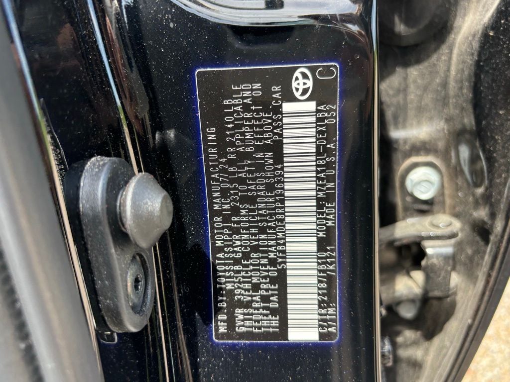 2024 Toyota Corolla LE