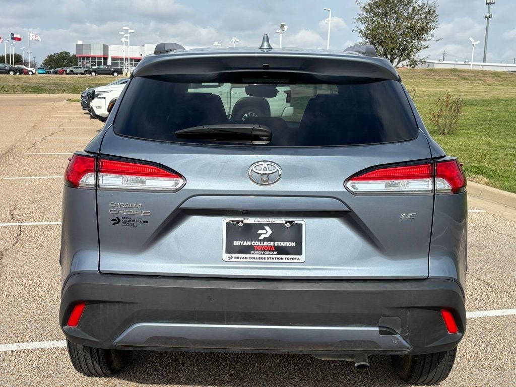2023 Toyota Corolla Cross LE