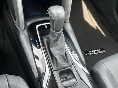 2022 Toyota Corolla Cross XLE