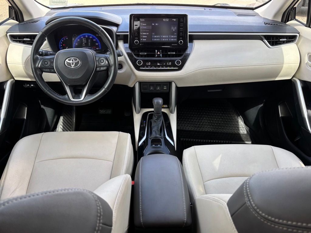 2022 Toyota Corolla Cross XLE