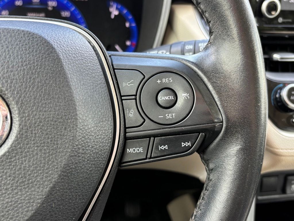 2022 Toyota Corolla Cross XLE