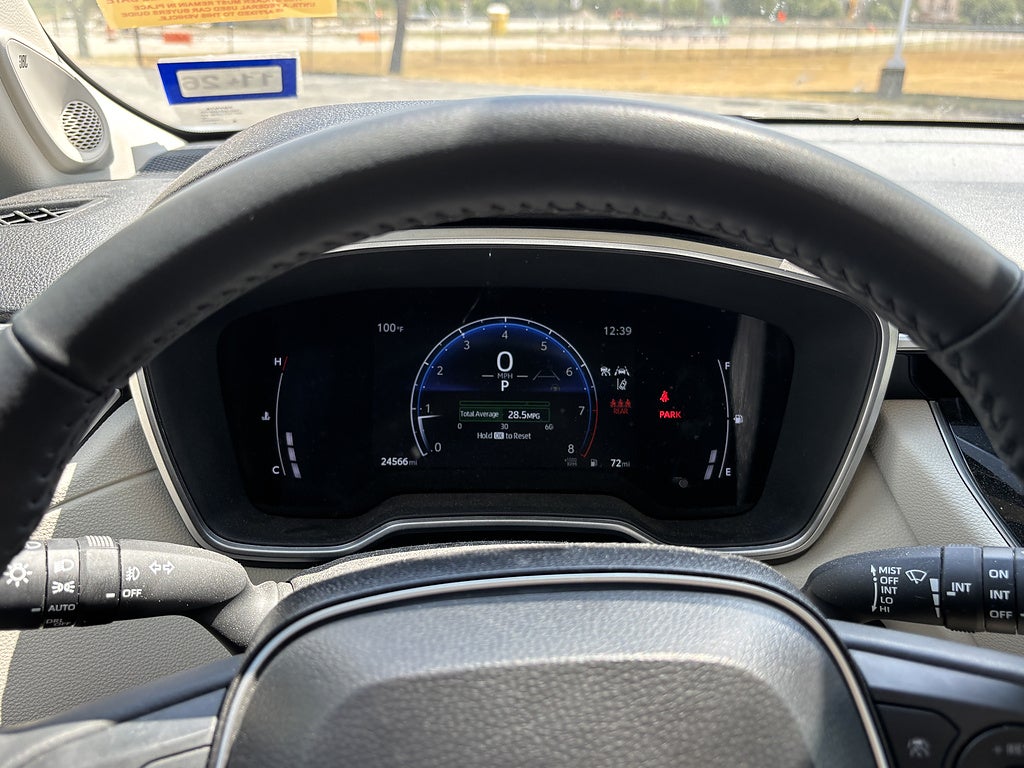 2024 Toyota Corolla Cross XLE