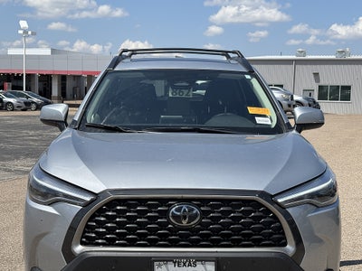 2024 Toyota Corolla Cross XLE