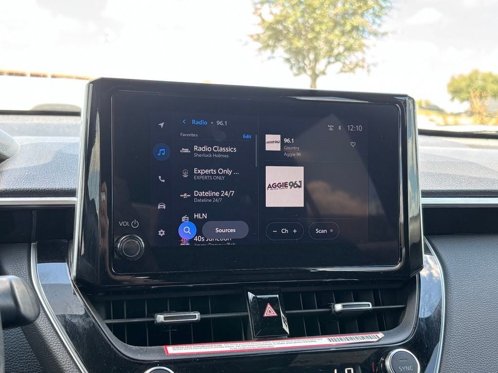 2023 Toyota Corolla Cross Hybrid XSE