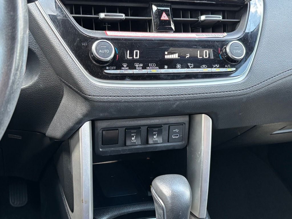 2023 Toyota Corolla Cross Hybrid XSE