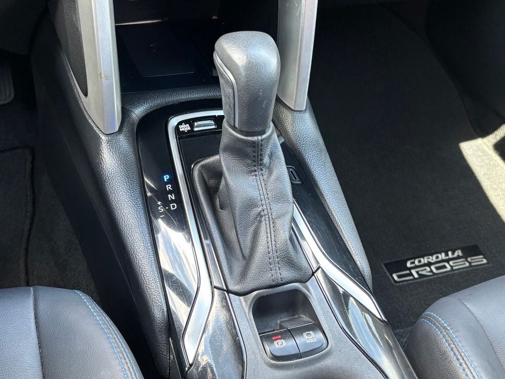 2023 Toyota Corolla Cross Hybrid XSE